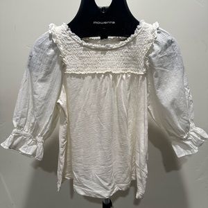 Anthropologie Cream Rouge
Lightweight Linen Blouse